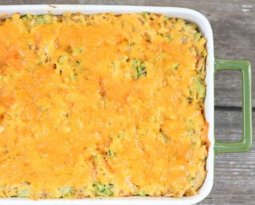 Cheesy Chicken Broccoli And Rice Casserole 